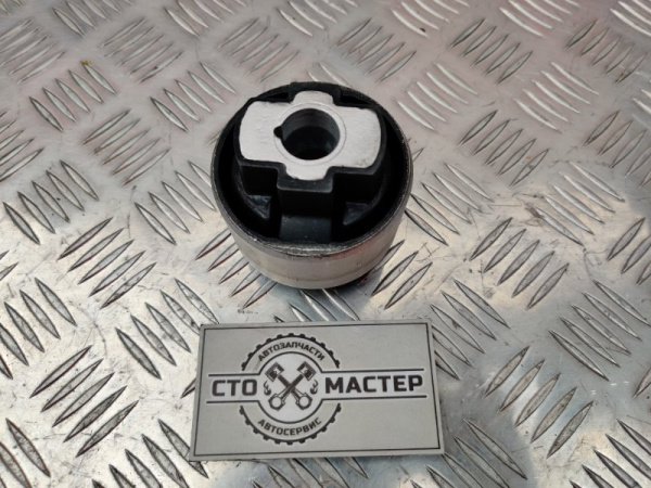 1352228080_2